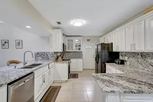 1541 SE Minorca Ave, Port Saint Lucie, FL 34952 - Photo 11