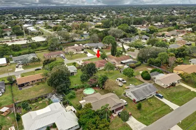 1541 SE Minorca Avenue, Port Saint Lucie, FL 34952 - Photo 43