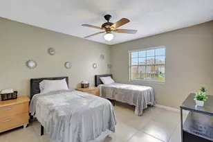 1541 SE Minorca Ave, Port Saint Lucie, FL 34952 - Photo 23