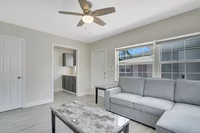 1001 S Federal Highway, Unit #3, Lake Worth, FL 33460 - Photo 3