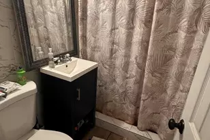 1571 NE 43rd St, Pompano Beach, FL 33064 - Photo 11