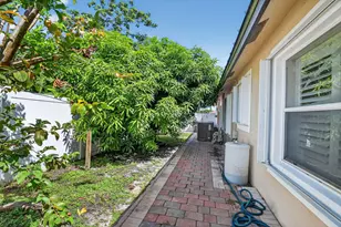 4768 Cypress Dr S, Boynton Beach, FL 33436 - Photo 43