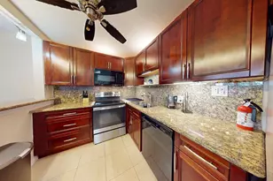 130 Dorchester Unit, West Palm Beach, FL 33417 - Photo 9