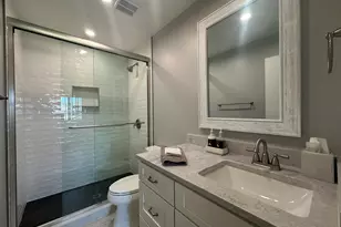 305 Club Dr, Palm Beach Gardens, FL 33418 - Photo 7