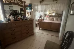 916 Caroline Ave, West Palm Beach, FL 33413 - Photo 9