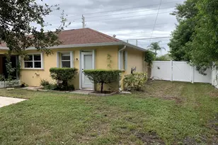 1019 SW Paar Dr, Port Saint Lucie, FL 34953 - Photo 5