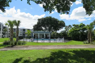 9233 SW 8th St, Boca Raton, FL 33428 - Photo 15