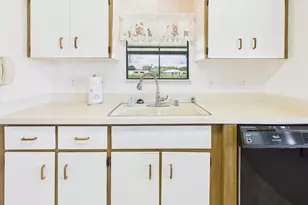 2001 SE 27th St, Okeechobee, FL 34974 - Photo 17