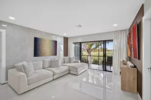 1731 Presidential Way, West Palm Beach, FL 33401 - Photo 7