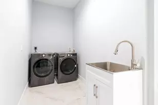 436 NW Dover Ct, Port Saint Lucie, FL 34983 - Photo 21