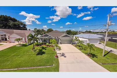 343 SE Fisk Road, Port Saint Lucie, FL 34984 - Photo 5