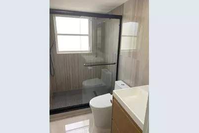 3960 Oaks Clubhouse Drive, Unit #401, Pompano Beach, FL 33069 - Photo 29