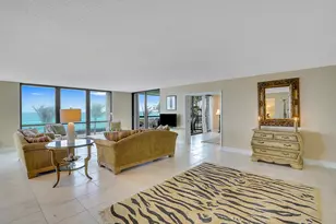 5380 N Ocean Dr, Singer Island, FL 33404 - Photo 9