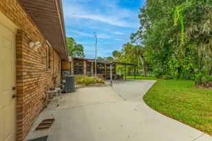 800 Ulrich Rd, Fort Pierce, FL 34982 - Photo 31