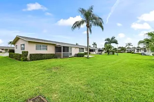 2664 Dudley Dr E, West Palm Beach, FL 33415 - Photo 19