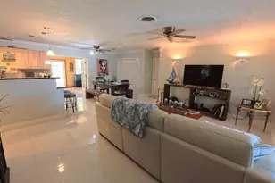 1123 SE 2nd Terrace, Deerfield Beach, FL 33441 - Photo 11