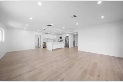 3011 N Palm Aire Drive, Pompano Beach, FL 33069 - Photo 17