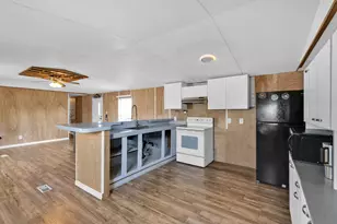 9400 Luna Dr, Saint Cloud, FL 34773 - Photo 27