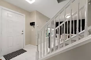 5423 NW Wisk Fern Cir, Port Saint Lucie, FL 34986 - Photo 9