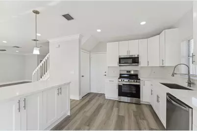 31 Swallow Drive, Boynton Beach, FL 33436 - Photo 5