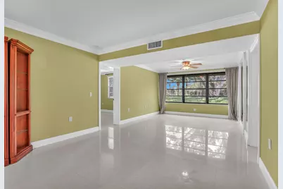 6073 Balboa Circle, Unit #105, Boca Raton, FL 33433 - Photo 11