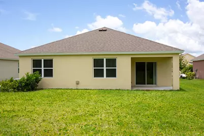 2716 Granville Manor SW, Vero Beach, FL 32968 - Photo 19