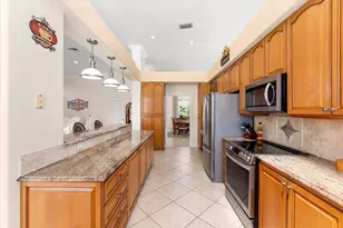 2674 SE Erickson Dr, Port Saint Lucie, FL 34984 - Photo 21