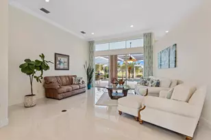 2674 SE Erickson Dr, Port Saint Lucie, FL 34984 - Photo 5