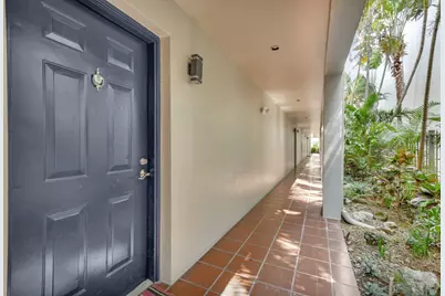 580 S Sapodilla Avenue #105, West Palm Beach, FL 33401 - Photo 19