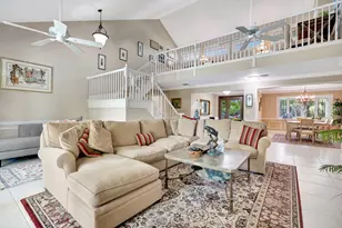 11 Berwick Road NE, Palm Beach Gardens, FL 33418 - Photo 5