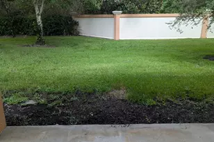 826 Middleton Dr SW, Vero Beach, FL 32962 - Photo 35