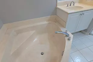 826 Middleton Dr SW, Vero Beach, FL 32962 - Photo 33