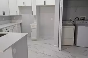 826 Middleton Dr SW, Vero Beach, FL 32962 - Photo 29