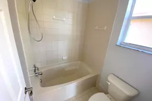 3261 Scarletta Dr, Riviera Beach, FL 33404 - Photo 9