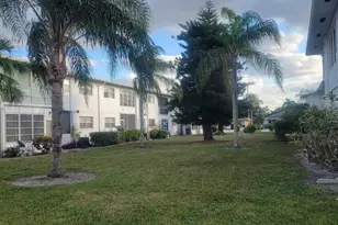 6560 Winfield Blvd, Margate, FL 33063 - Photo 17