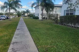 6560 Winfield Blvd, Margate, FL 33063 - Photo 19