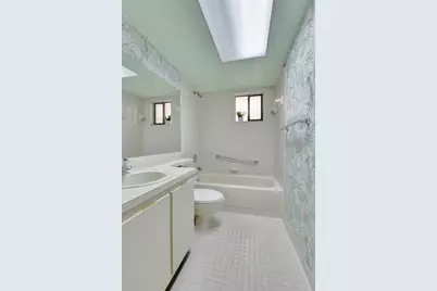 5340 Las Verdes Circle, Unit #208, Delray Beach, FL 33484 - Photo 21