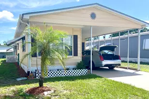 19 Camino Del Rio, Port Saint Lucie, FL 34952 - Photo 3