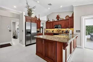 1880 Grantham Ct, Wellington, FL 33414 - Photo 25