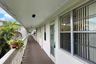 103 Prescott E, Deerfield Beach, FL 33442 - Photo 3