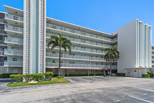 36 Yacht Club Dr, North Palm Beach, FL 33408 - Photo 5