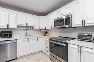 12451 NW 3rd St, Plantation, FL 33325 - Photo 27