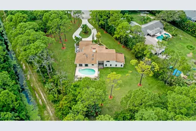 17520 Bridle Court NW, Jupiter, FL 33478 - Photo 5