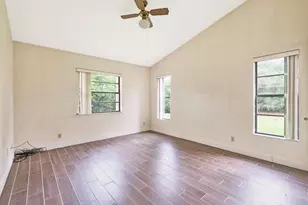 17520 Bridle Ct NW, Jupiter, FL 33478 - Photo 23