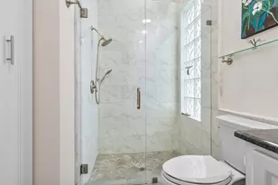 2053 Valencia Dr, Delray Beach, FL 33445 - Photo 19