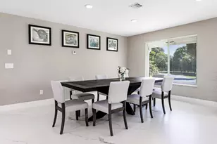 5200 Club Rd, Haverhill, FL 33415 - Photo 15