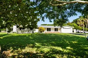 5200 Club Rd, Haverhill, FL 33415 - Photo 3