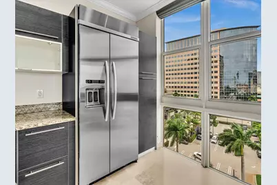 550 Okeechobee Boulevard, Unit #802, West Palm Beach, FL 33401 - Photo 19