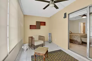 1037 Berkshire B, Deerfield Beach, FL 33442 - Photo 15