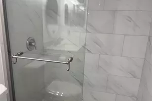 398 Mansfield J Unit #398 J, Boca Raton, FL 33434 - Photo 11